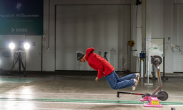 Kopfverletzungen bei Unfällen mit E-Scootern