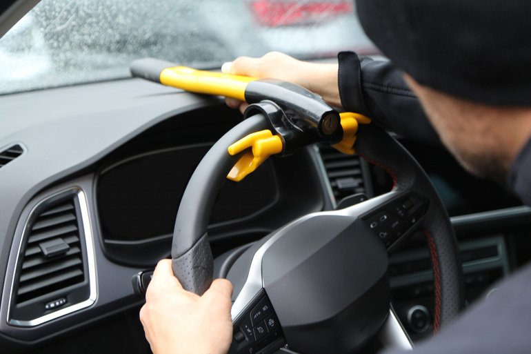 Autodiebe ohne Chance mit praktischen Hilfsmitteln