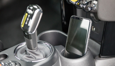 Kein Handy am Steuer