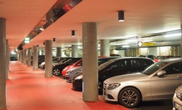 Einfach und sicher parken im Parkhaus