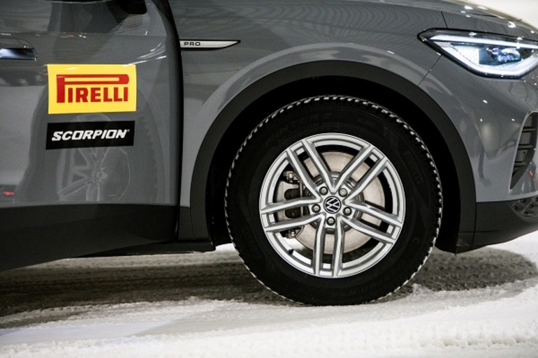 Pirelli: Ganzjahres - oder Winterreifen ist jetzt die Frage