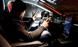 ADAC-Umfrage: Fast ein Drittel fühlt sich nachts geblendet