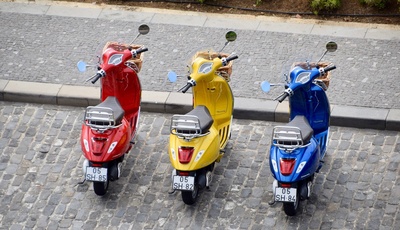 Mofas, Roller und Co: Ab März blaue Kennzeichen