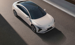 Elektro-Automarke IM feiert Premiere