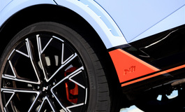 Hyundai Ioniq 5 N steht auf Pirelli P Zero Reifen