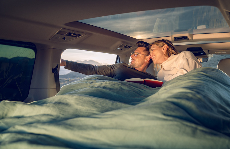 mid Groß-Gerau - Genau für diese kleinen und großen Abenteuer hat Volkswagen Nutzfahrzeuge ein Gute-Nacht-Paket entwickelt. Volkswagen Nutzfahrzeuge (VWN)