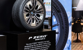 BMW 7er Serie und Pirelli