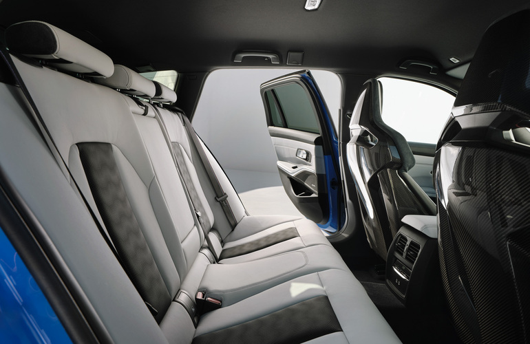 mid Groß-Gerau - Die Lederausstattung ist in jeweils vier Farbvarianten erhältlich. BMW