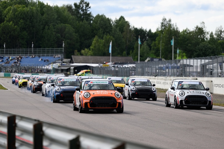 Vollelektrischer NXT Gen Cup