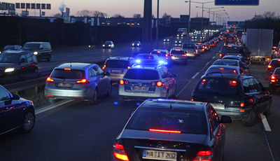Sommerreisezeit auf der Autobahn