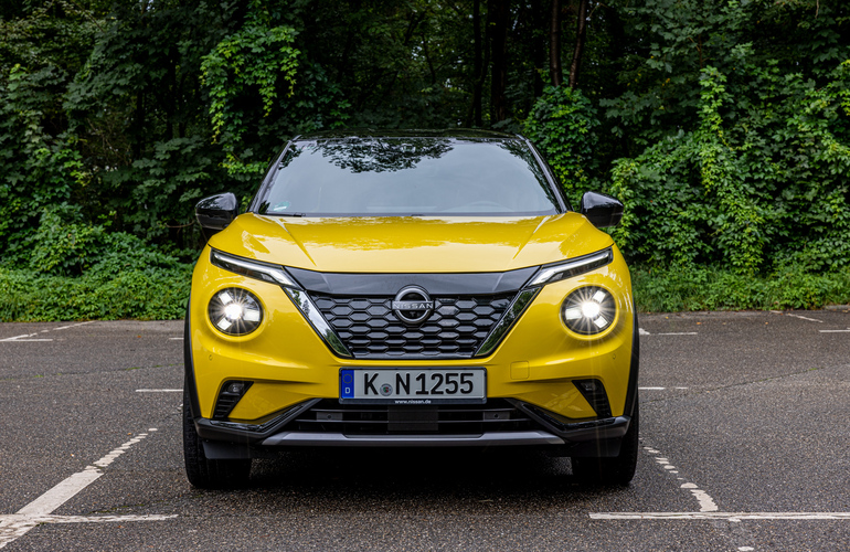 mid Groß-Gerau - Die Scheinwerfertechnik ist natürlich auf LED-Stand. Mike Neumann / mid