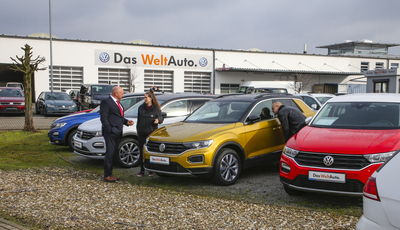 Gebrauchtwagenmarkt   - Kleinwagen günstiger  