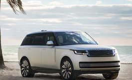 Range Rover SV Candeo  - Mit Massiv-Gold und Miami-Pastell 