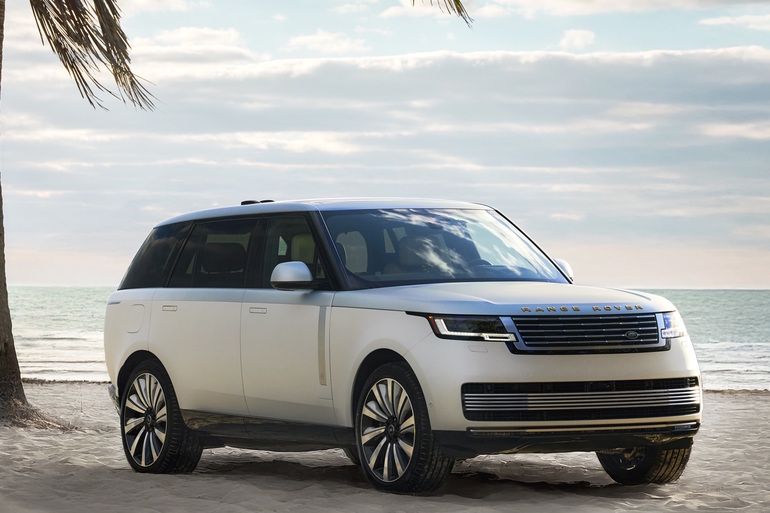 Range Rover SV Candeo - Mit Massiv-Gold und Miami-Pastell