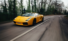 Generationsvergleich: Lamborghini Gallardo (2004) und Lamborghini Revuelto - Stierkampf im Grenzbere