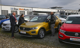 Gebrauchtwagenmarkt  - Preise zum Jahresende stabil 