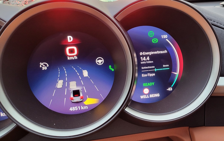 Stromverbrauch von E-Autos  - Stagnation auf niedrigem Niveau 