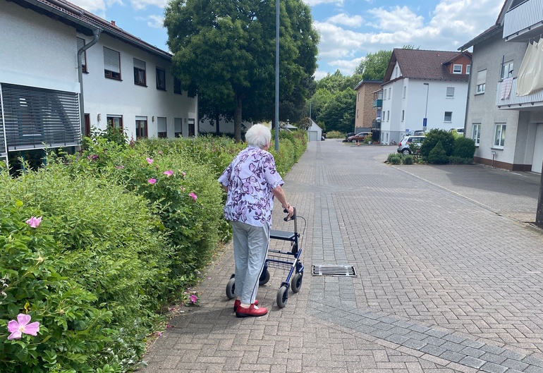Fußverkehrsstrategie der Bundesregierung - Mehr Laufen ist gut für alle