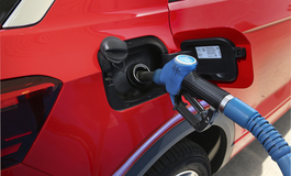 Durchschnittsverbrauch von Pkw  - Seit Jahren kaum sparsamer