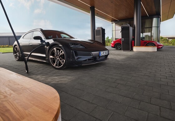 Langstreckentauglichkeit von E-Autos - Das Maß der Dinge sind 800 Volt