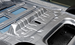 E-Auto-Brände  - Renault gibt Löschzugang-Patente frei