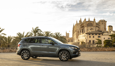 Umfrage zu Mietwagen im Urlaub - Deutsche im Sparmodus