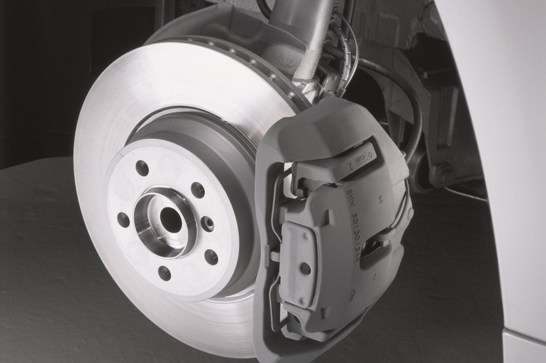 Wie funktioniert eigentlich? - Die Scheibenbremse im Auto Wie funktioniert eigentlich? - Die Scheibenbremse im Auto