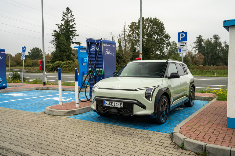 E-Auto-Boom - Zahl der Ladevorgänge steigt rasant E-Auto-Boom - Zahl der Ladevorgänge steigt rasant