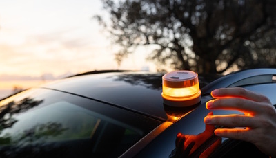 Das Ende des Warndreiecks? - V16-Leuchten in Spanien bald Pflicht